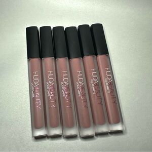 HUDA BEAUTY Liquid Matte Lipstick Collection - Queen of Sheba
